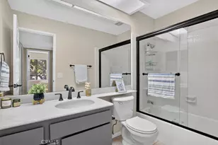 21372 Brookhurst, Huntington Beach, CA 92646 - Photo 16