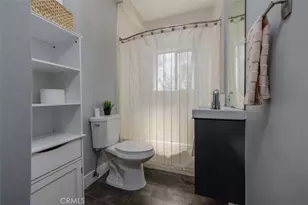 325 W 3rd St, Long Beach, CA 90802 - Photo 8