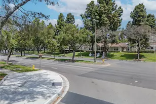 31 Echo Run, Irvine, CA 92614 - Photo 18