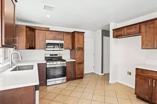 3707 Sonoma Oaks Ave, Perris, CA 92571 - Photo 4