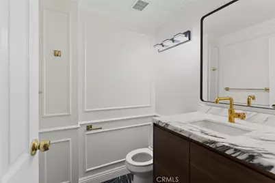 1131 Alta Loma #308, West Hollywood, CA 90069 - Photo 8