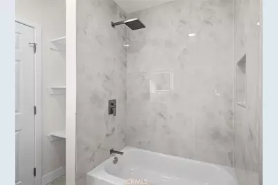 2115 S Redondo, Los Angeles, CA 90016 - Photo 32