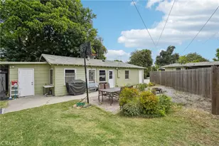 8905 Arrington Ave, Downey, CA 90240 - Photo 10