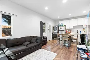 8905 Arrington Ave, Downey, CA 90240 - Photo 16