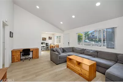 204 Springfield Avenue, Huntington Beach, CA 92648 - Photo 20