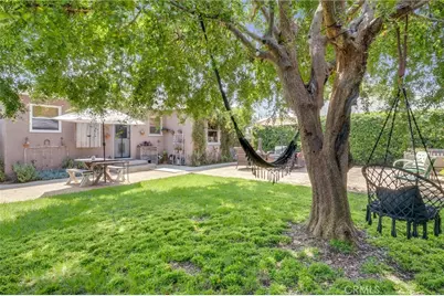 4725 Castana, Lakewood, CA 90712 - Photo 16