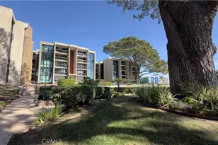 3940 Gresham St, San Diego, CA 92109 - Photo 1