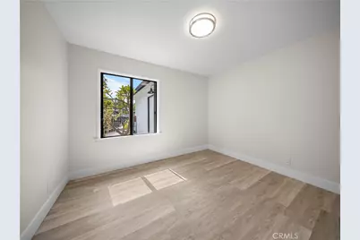 2031 S Center Street, Santa Ana, CA 92704 - Photo 10