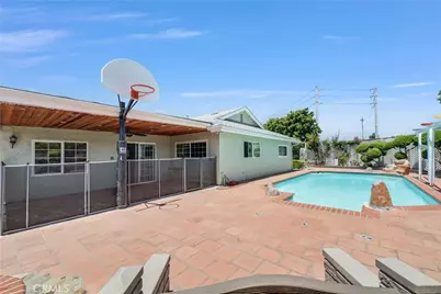 9820 Calendula, Westminster, CA 92683 - Photo 34