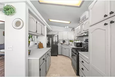 122 S Colombo Lane #77, Tustin, CA 92780 - Photo 10