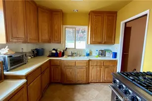 7712 Lemp, North Hollywood, CA 91605 - Photo 8