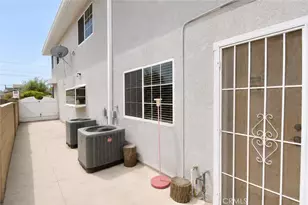 12041 186th St, Artesia, CA 90701 - Photo 22