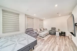 163 Dove Lndg, Covina, CA 91722 - Photo 8