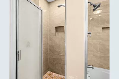 10502 S 8th Place, Inglewood, CA 90303 - Photo 32
