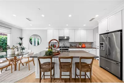 245 Rodeo, Irvine, CA 92602 - Photo 2