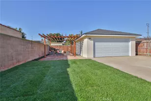 12035 Ramona Ave, Hawthorne, CA 90250 - Photo 36