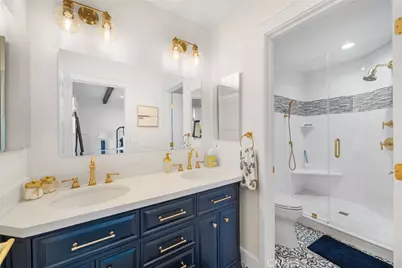 822 E Walnut Avenue, Orange, CA 92867 - Photo 14