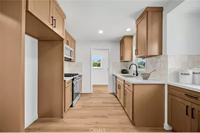 2014 Easy Avenue, Long Beach, CA 90810 - Photo 16