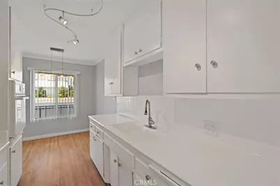 1227 E 1st Street #2C, Long Beach, CA 90802 - Photo 10