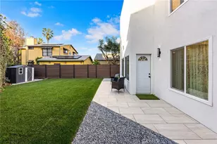 1081 Loma Ave, Long Beach, CA 90804 - Photo 28