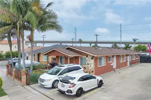 4853 W 116th St, Hawthorne, CA 90250 - Photo 2