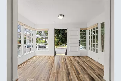 757 759 N Loma Vista, Long Beach, CA 90813 - Photo 2