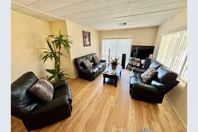 23301 Ridge Route Drive #109, Laguna Hills, CA 92653 - Photo 6