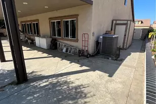 6853 Sunsight, Jurupa Valley, CA 92509 - Photo 14