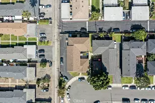 17882 Baron Cir, Huntington Beach, CA 92647 - Photo 10