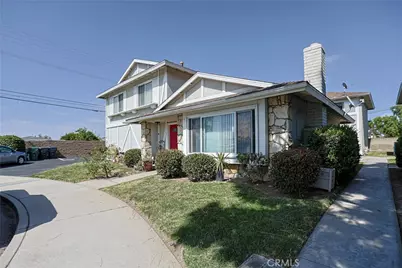17882 Baron Circle, Huntington Beach, CA 92647 - Photo 2