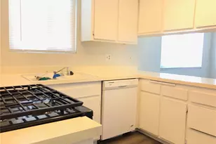 17882 Baron Cir, Huntington Beach, CA 92647 - Photo 50