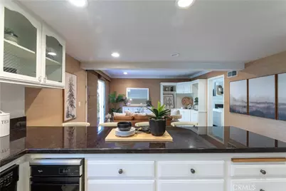 361 Seville, Long Beach, CA 90814 - Photo 28