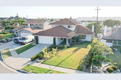 9211 Julie Beth, Cypress, CA 90630 - Photo 2