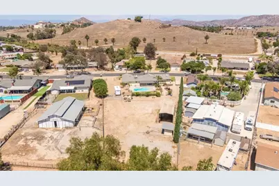2678 Bronco Lane, Norco, CA 92860 - Photo 18