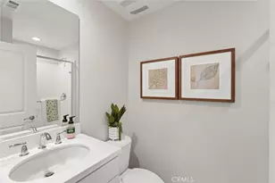 250 W Ridgewood, Long Beach, CA 90805 - Photo 16