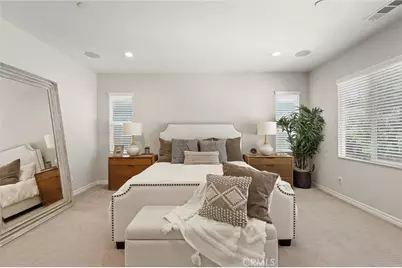 250 W Ridgewood, Long Beach, CA 90805 - Photo 22