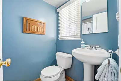 331 E Barkley, Orange, CA 92867 - Photo 20