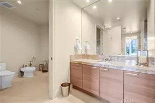 10776 Wilshire Blvd, Los Angeles, CA 90024 - Photo 28