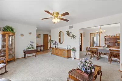 10140 Lindale, Bellflower, CA 90706 - Photo 18
