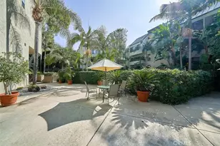 950 N Kings Road, West Hollywood, CA 90069 - Photo 28