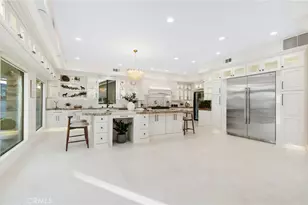 16572 Carousel, Huntington Beach, CA 92649 - Photo 14