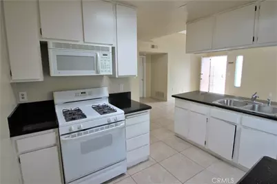 2405 Whitesands Drive, Huntington Beach, CA 92648 - Photo 8