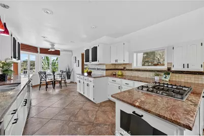 5211 Eureka, Yorba Linda, CA 92886 - Photo 16