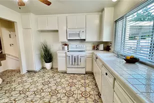 11102 Bermuda, Cerritos, CA 90703 - Photo 10