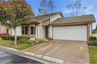 23592 Villena, Mission Viejo, CA 92692 - Photo 2