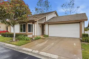 23592 Villena, Mission Viejo, CA 92692 - Photo 2