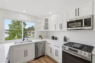 23592 Villena, Mission Viejo, CA 92692 - Photo 18