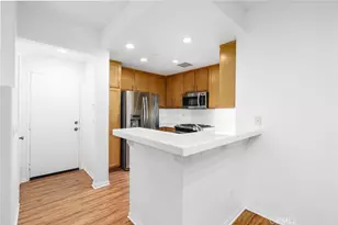 127 Jadestone, Irvine, CA 92603 - Photo 14
