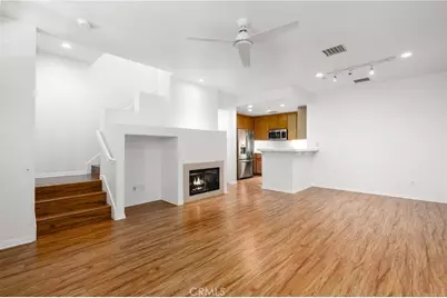 127 Jadestone, Irvine, CA 92603 - Photo 4