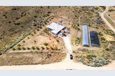 5445 Snow Line, Phelan, CA 92371 - Photo 4